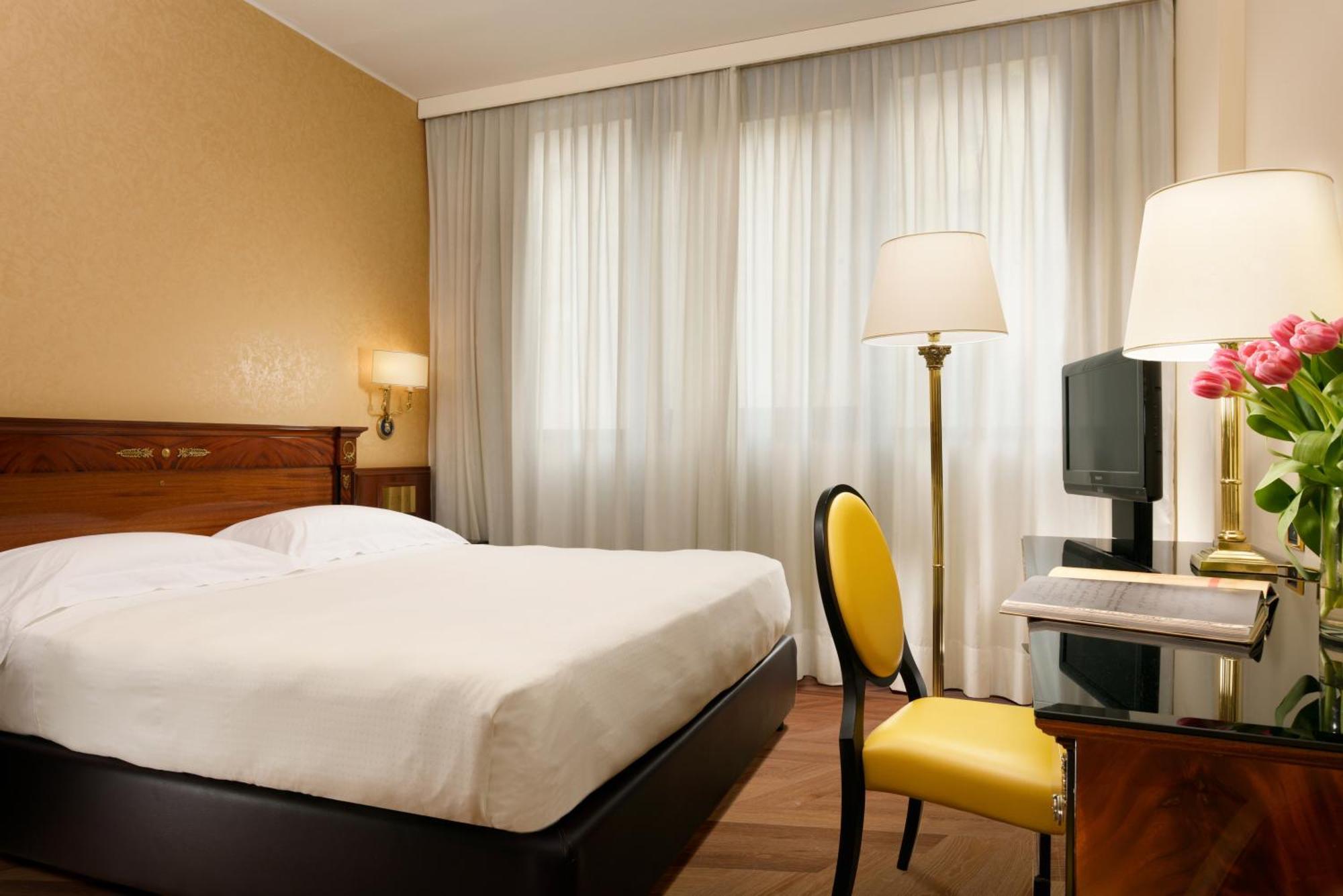 ยูเอ็นเอโฮเต็ล สแกนดิเนเวีย มิลาโน Hotel มิลาน ภายนอก รูปภาพ